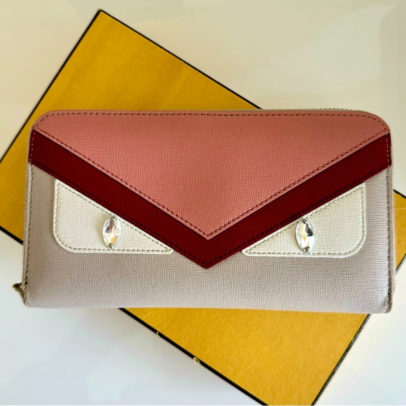FENDI ☆ Monster Zipper Wallet ☆ Amazing Condition ☆ Box & Dust Bag - Picture 2 of 16
